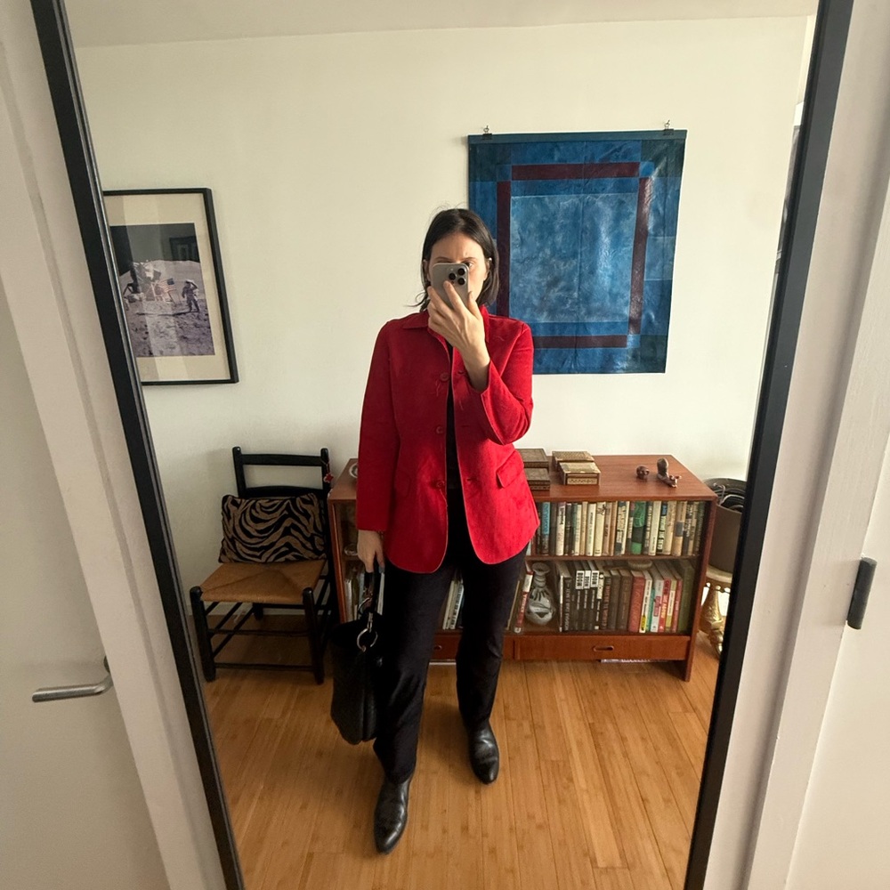 Harvé Benard Women's Red Blazer